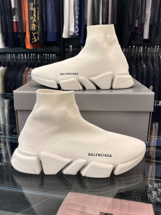 Balenciaga 白色襪套鞋