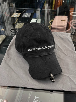 Balenciaga 水洗做舊鴨舌帽