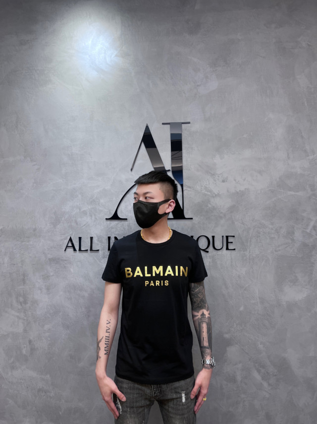 BALMAIN 印花文字短袖