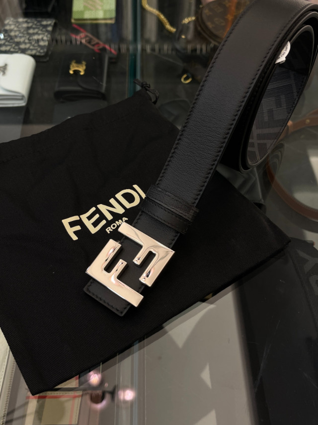 FENDI FF圖案雙面皮帶