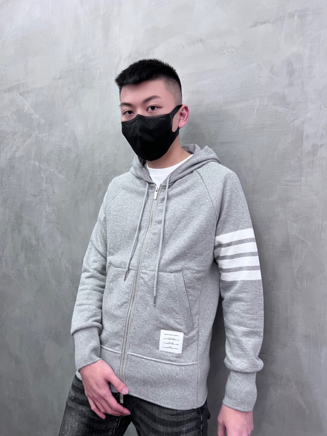 Thom Browne 經典四線外套(灰)