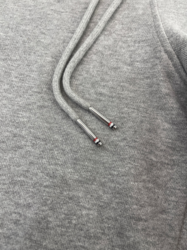 Thom Browne 經典四線短褲(灰) Thom Browne 經典四線短褲(灰)