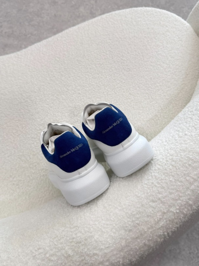 Alexander McQueen / MCQ 藍尾小白鞋
