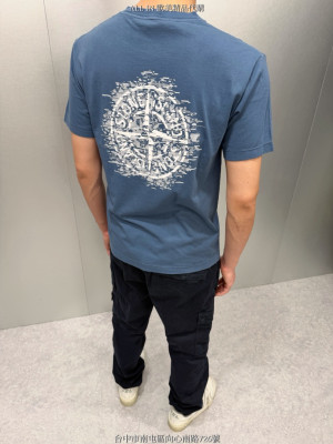 STONE ISLAND石頭島 背後殘影羅盤短袖