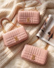 BURBERRY 粉色鍊包 80630071