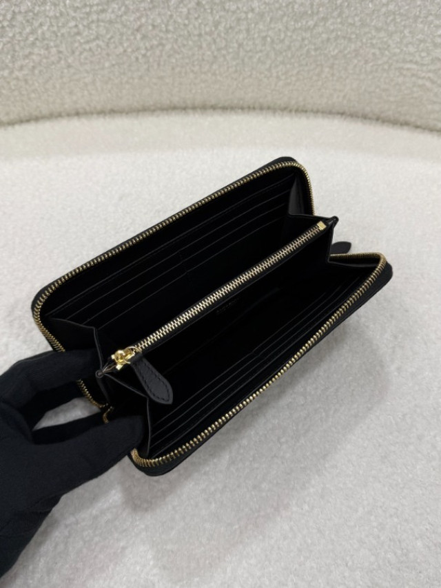 BURBERRY 經典荔枝紋拉鍊長夾｜經典黑｜燕麥杏 80941101