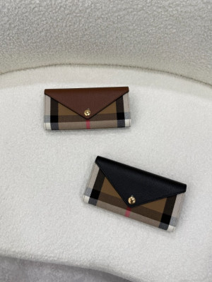 BURBERRY 經典格紋信封長夾 8067266