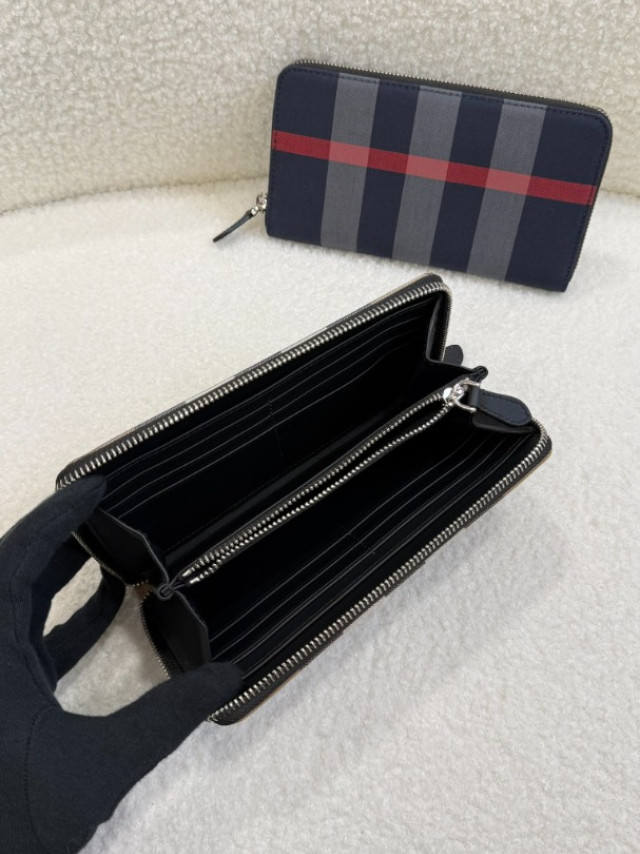 BURBERRY 經典格紋拉鏈長夾 80845601